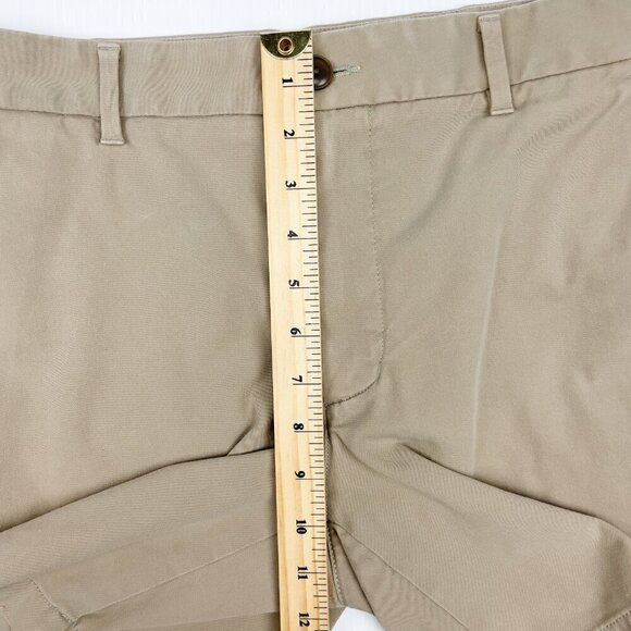 Everlane The 9" Slim Fit Performance Tan Chino Short Size 32 - Picture 5 of 6